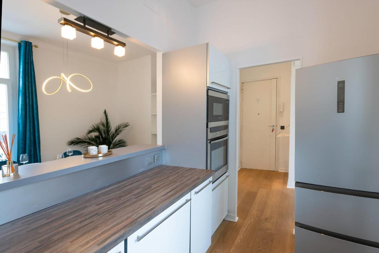 Modern 2-Br Apartment In The Heart Of Cannes Esterno foto