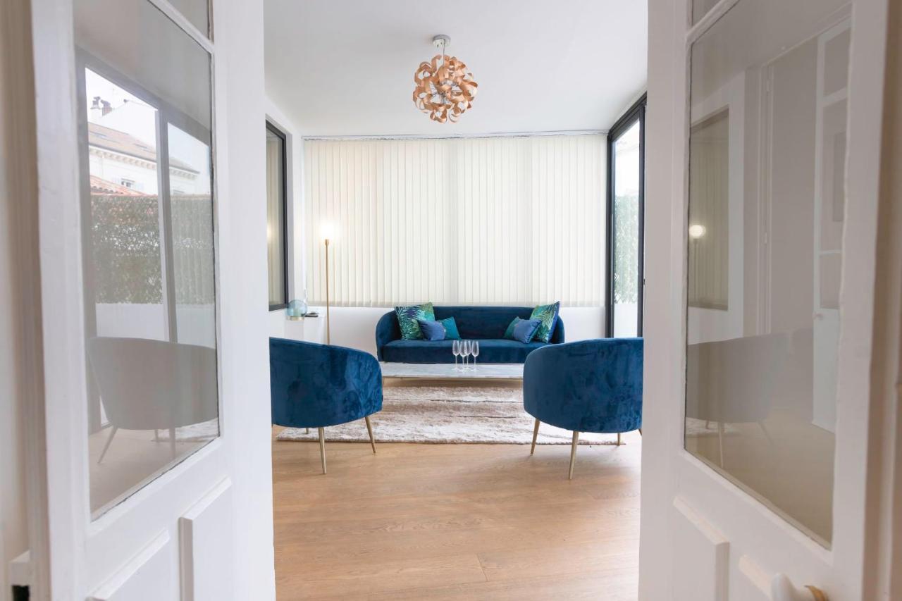 Modern 2-Br Apartment In The Heart Of Cannes Esterno foto
