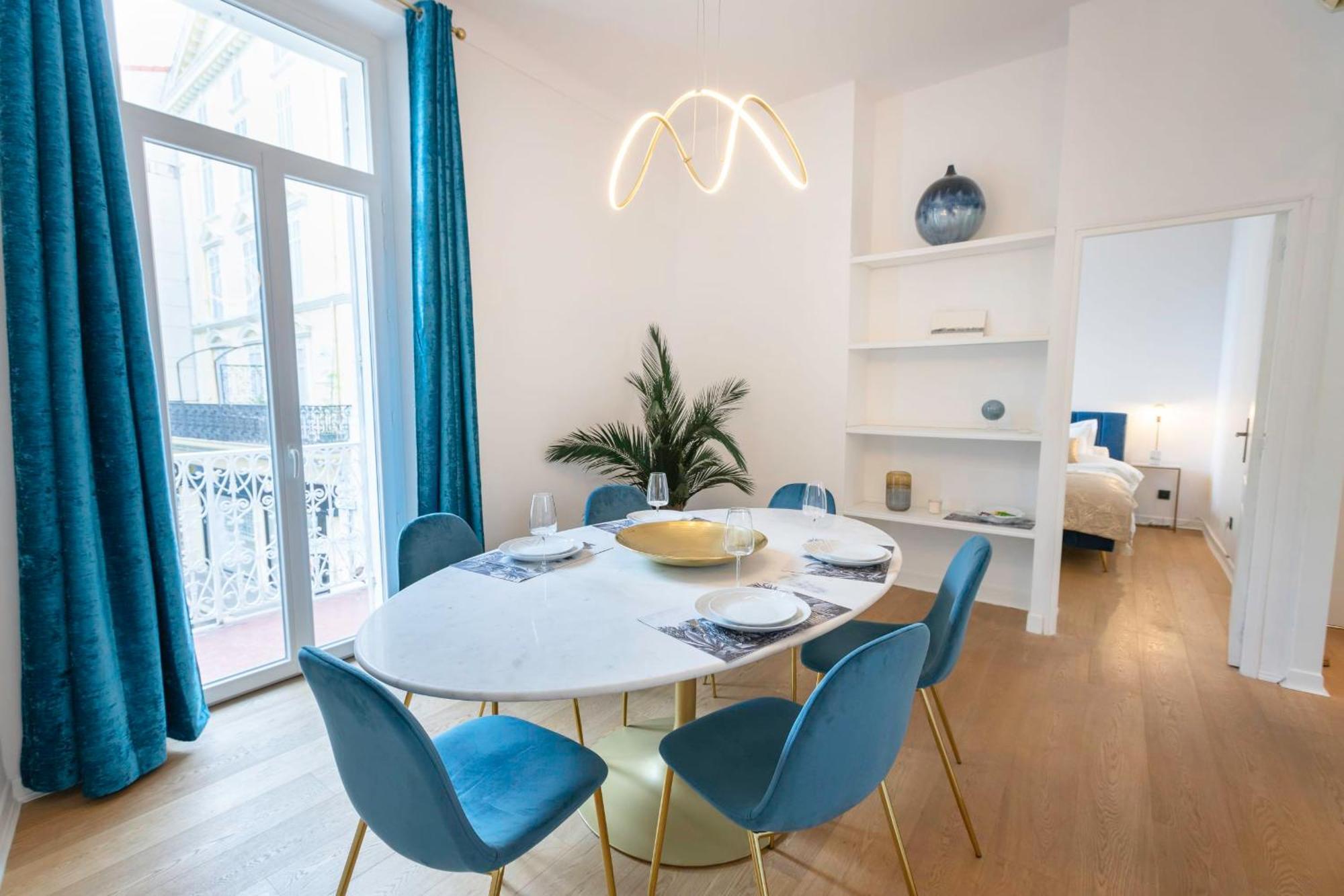 Modern 2-Br Apartment In The Heart Of Cannes Esterno foto